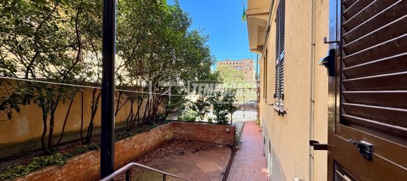 9 bedrooms Apartment in Genoa, Italy No. 316030 9