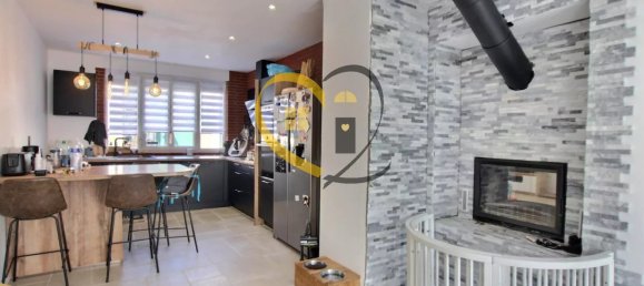 Moradia em banda T3 em Saint-Martin-d'Auxigny, France N.º 243528 9