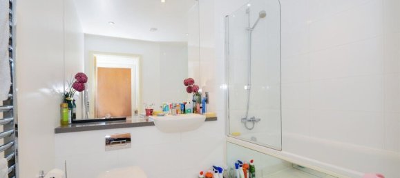 1 bedroom Apartment in Harrow, United Kingdom No. 6376 4