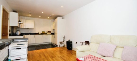 1 bedroom Apartment in Harrow, United Kingdom No. 6376 9
