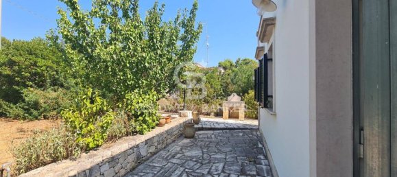 2 bedrooms Villa in Martina Franca, Italy No. 389914 30