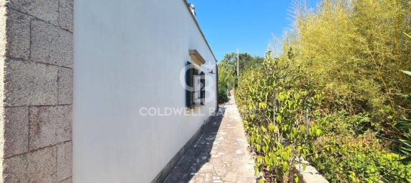 2 bedrooms Villa in Martina Franca, Italy No. 389914 3