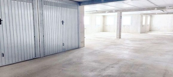 Гараж 14м² в Камподольчино, Италия № 207991 20