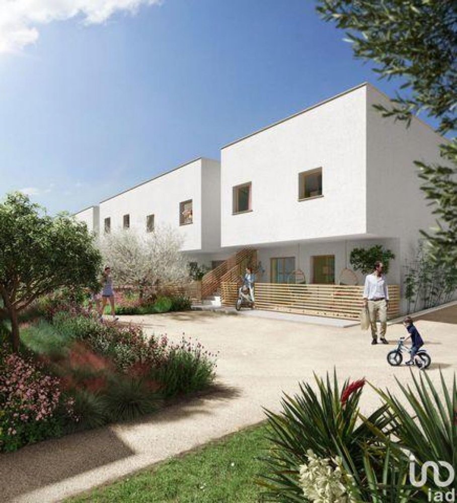 2 bedrooms Condo in Marseille, France No. 16806