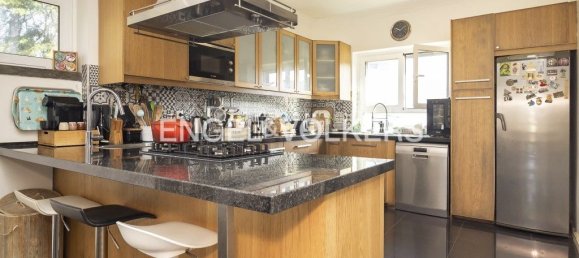 5 غرف نوم منزل في Almada, Portugal رقم 14819 10