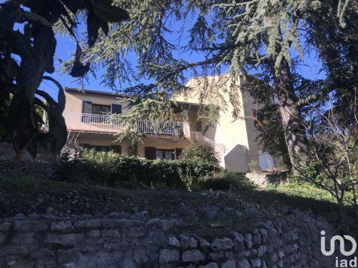 3 bedrooms House in Aubenas, France No. 28103