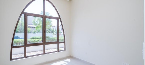 4 Schlafzimmer Villa in Arabian Ranches 2, UAE, Nr. 3978 10