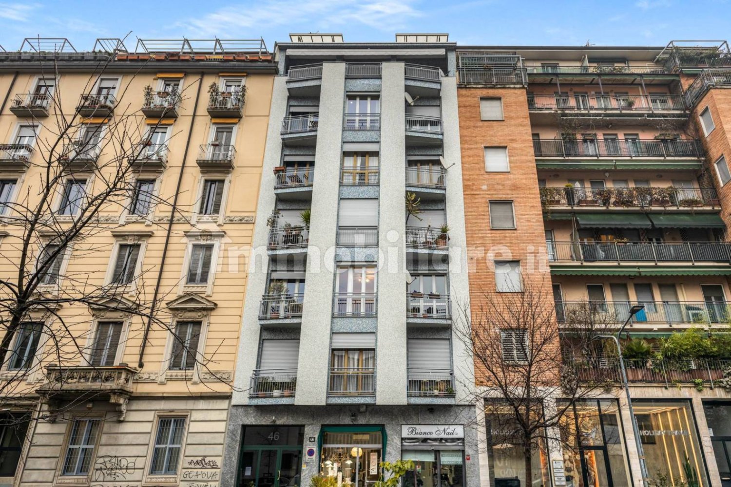 Apartamento de 2 habitaciónes en Milan, Italy No. 249623