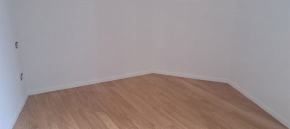 Apartamento T2 em Milan, Italy N.º 357789 5