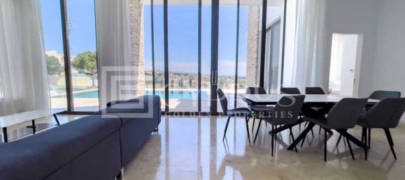 Villa de 4 dormitorios en Pegeia, Cyprus No. 67971 8