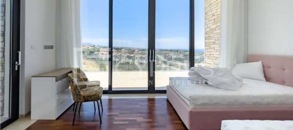 Villa de 4 dormitorios en Pegeia, Cyprus No. 67971 12