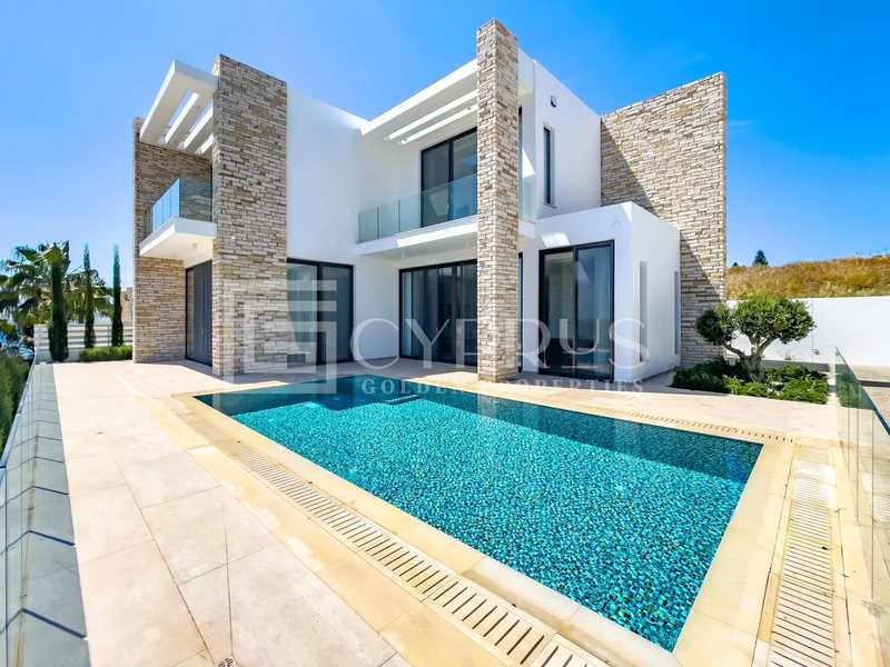 Villa de 4 dormitorios en Pegeia, Cyprus No. 67971