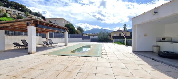 Apartamento de 2 dormitorios en Bastelicaccia, France No. 227232 9