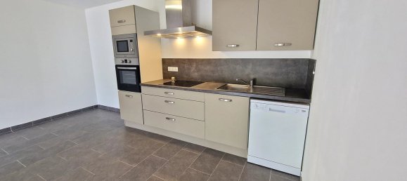 Apartamento de 2 dormitorios en Bastelicaccia, France No. 227232 4