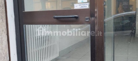 Propiedad comercial de 2 habitaciónes en Parma, Italy No. 282996 14