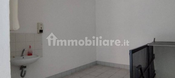 Propiedad comercial de 2 habitaciónes en Parma, Italy No. 282996 11