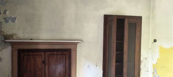 4 rooms House in Verbania, Italy No. 119129 8