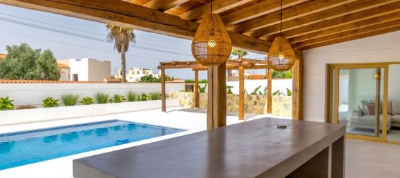 4 bedrooms Villa in Torrevieja, Spain No. 183580 5