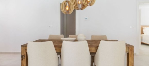 4 bedrooms Villa in Torrevieja, Spain No. 183580 3