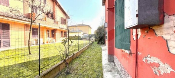 4 rooms House in Sala Bolognese, Italy No. 17930 33
