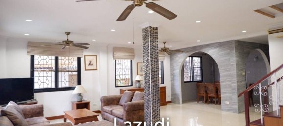 3 chambres Café / restaurant à Pattaya, Thailand No. 15774 2