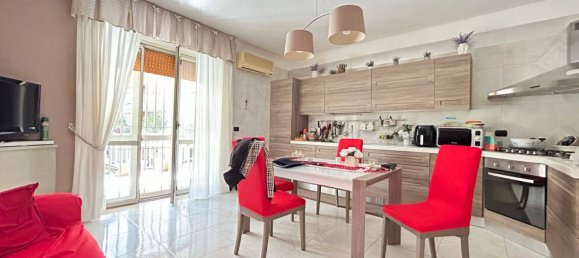 3 bedrooms Apartment in Caserta, Italy No. 344618 7