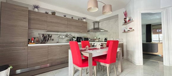 3 bedrooms Apartment in Caserta, Italy No. 344618 8