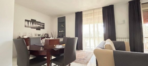 3 bedrooms Apartment in Caserta, Italy No. 344618 6