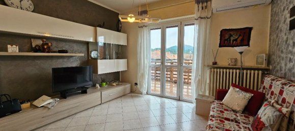 3 rooms Apartment in Ponteranica, Italy No. 8822 11