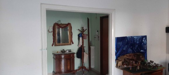 4 Schlafzimmer Wohnung in Teramo, Italy, Nr. 94920 8