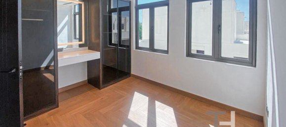 4 Schlafzimmer Villa in Reem, UAE, Nr. 30553 13