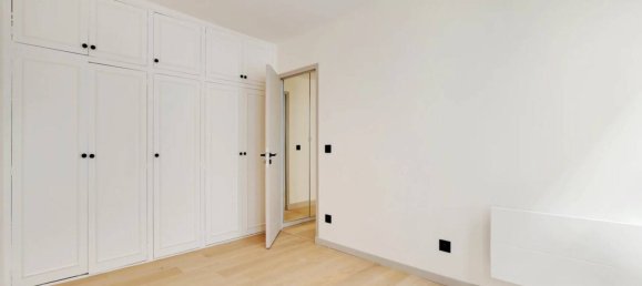 2 bedrooms Apartment in Paris, France No. 149112 8