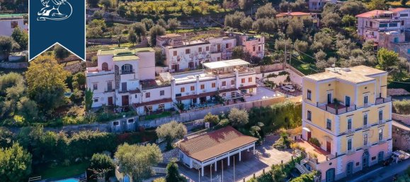 4 rooms Villa in Vico Equense, Italy No. 56592 2