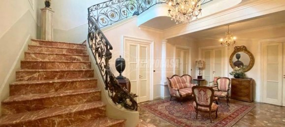 5 bedrooms Apartment in Cirié, Italy No. 77008 3