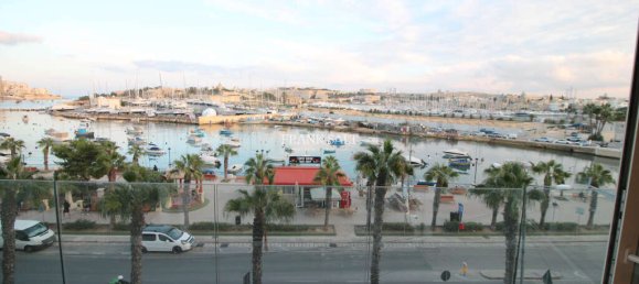 2 bedrooms Apartment in Gzira, Malta No. 9442 4