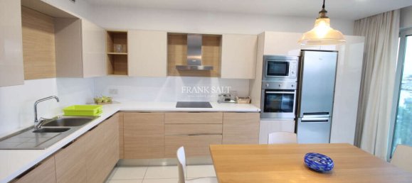 2 bedrooms Apartment in Gzira, Malta No. 9442 5