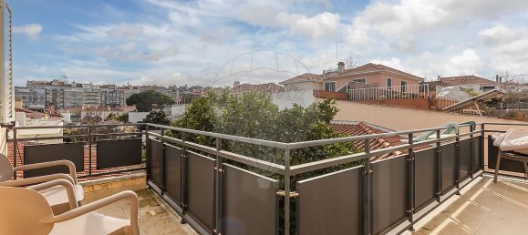 5 bedrooms House in Lisbon, Portugal No. 45719 6