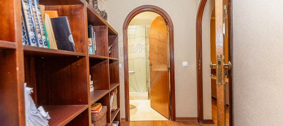 5 bedrooms House in Lisbon, Portugal No. 45719 23