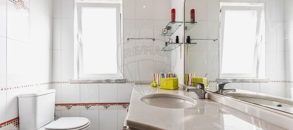 5 bedrooms House in Lisbon, Portugal No. 45719 7