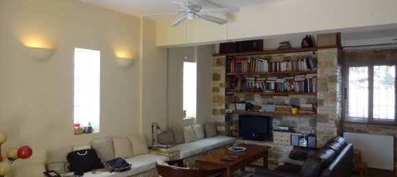 3 bedrooms Commercial property in Kymi, Greece No. 2593 7