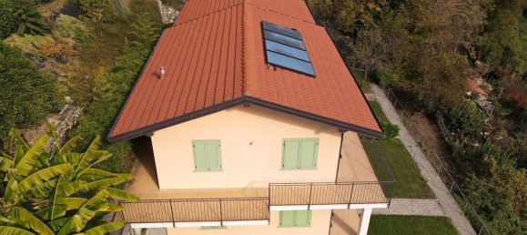 Apartamento de 2 dormitorios en Argegno, Italy No. 57459 15