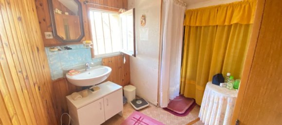 Villa de 2 dormitorios en Tricot, France No. 228246 7