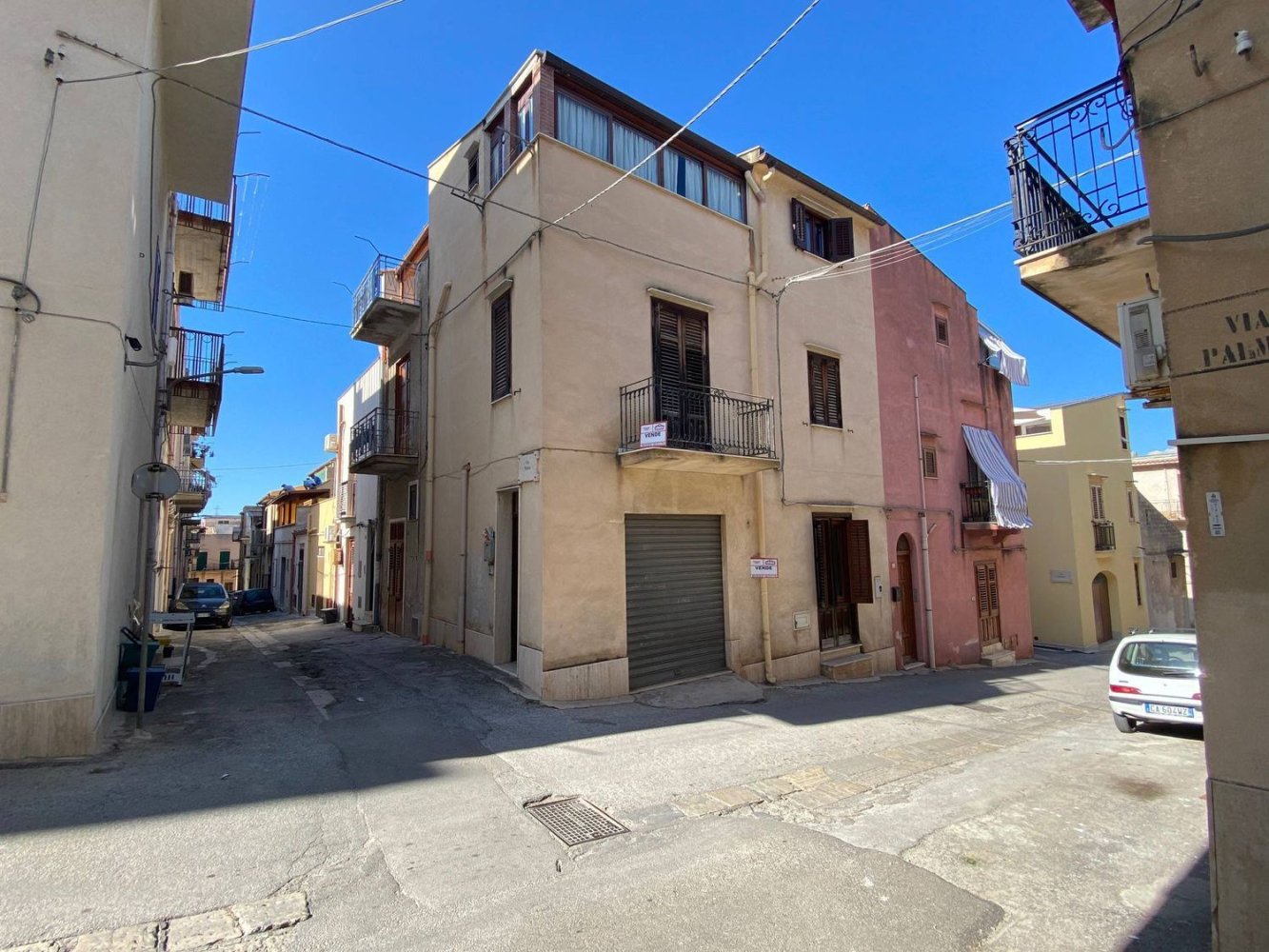 6 rooms House in Castellammare del Golfo, Italy No. 258721