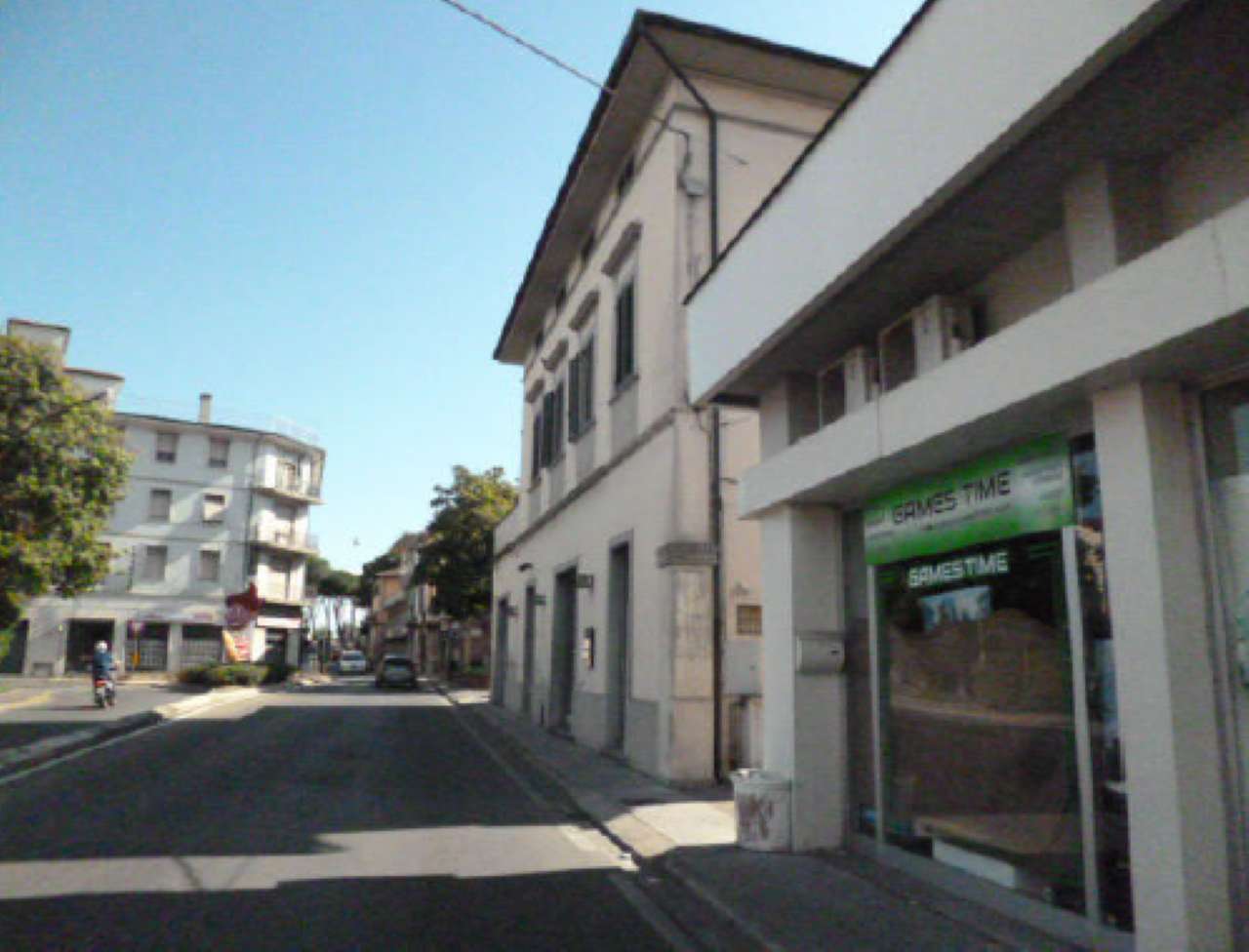 11 rooms Commercial property in Santa Croce sull'Arno, Italy No. 295067