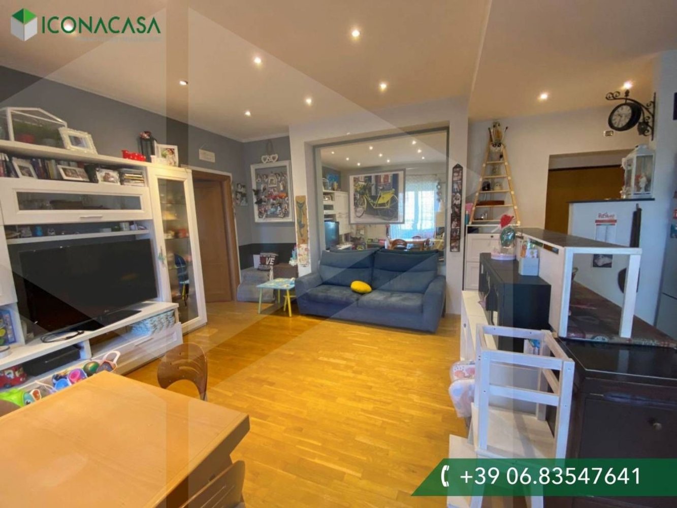 2 rooms Apartment in Ciampino, Italy No. 24905