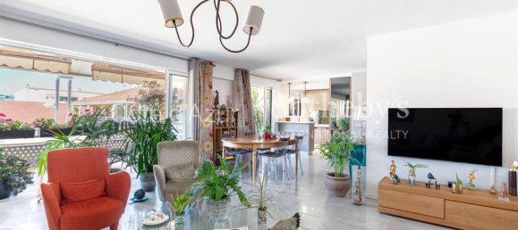 3 Schlafzimmer Wohnung in Nice, France, Nr. 353174 4