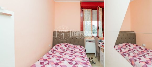 3 rooms Apartment in San Donato Milanese, Italy No. 100335 12