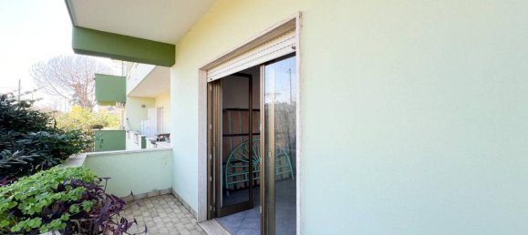 6 rooms Villa in Nettuno, Italy No. 156176 2