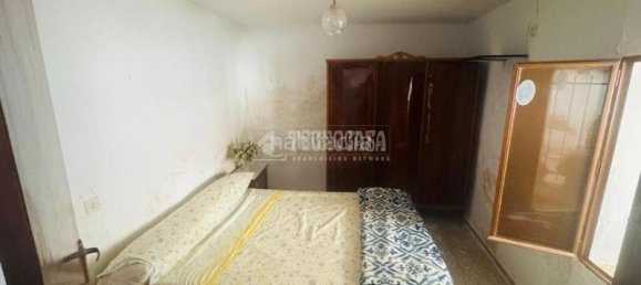 4 bedrooms House in Montoro, Spain No. 174414 15