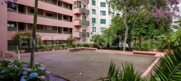 2 bedrooms Apartment in Lisbon, Portugal No. 9723 18